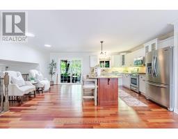 12 DAVENTRY WAY - 10