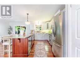 12 DAVENTRY WAY - 11