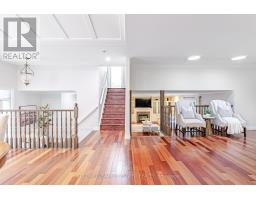 12 DAVENTRY WAY - 12