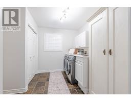 12 DAVENTRY WAY - 19