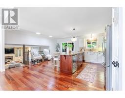 12 DAVENTRY WAY - 9