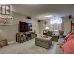 26 CARDINAL COURT - 41