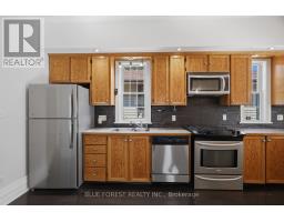 764 CURRY STREET - 9