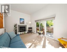 14 - 300 SANDRINGHAM CRESCENT - 8