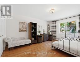 632 THORNWOOD DRIVE - 17