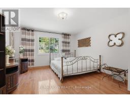 632 THORNWOOD DRIVE - 18