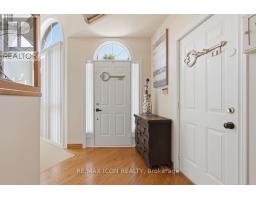 632 THORNWOOD DRIVE - 3
