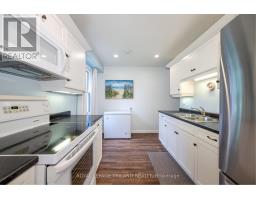 104 - 70 FIDDLERS GREEN ROAD - 6
