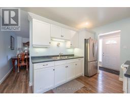 104 - 70 FIDDLERS GREEN ROAD - 7
