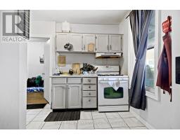 193 WHARNCLIFFE ROAD N - 32