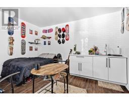 193 WHARNCLIFFE ROAD N - 8