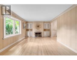 463 RIVERSIDE DRIVE - 6