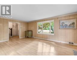 463 RIVERSIDE DRIVE - 8