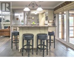 467 JELLICOE CRESCENT - 11