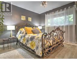 467 JELLICOE CRESCENT - 20