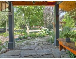 467 JELLICOE CRESCENT - 3