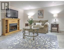 467 JELLICOE CRESCENT - 32