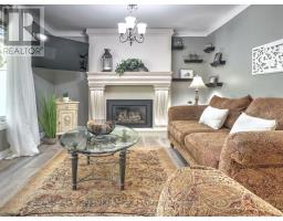 467 JELLICOE CRESCENT - 9
