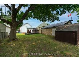 7 MAPLE STREET - 38