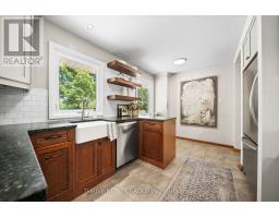 85 BLOOMFIELD DRIVE - 15