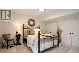 956 TRAILSWAY AVENUE - 31
