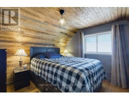 3 PARKSIDE DRIVE - 18