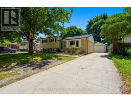 45 AMY CRESCENT - 3