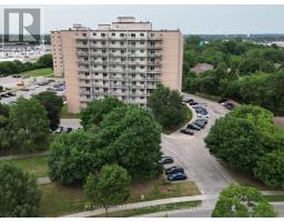 1004 - 563 MORNINGTON AVENUE - 3