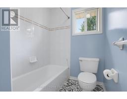 9 YARMOUTH DRIVE - 31