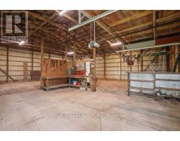 9869 CURRIE ROAD - 41