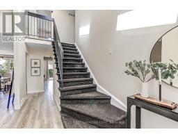 665 UPPER QUEEN STREET - 4