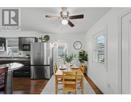 219 PICTON STREET E - 14