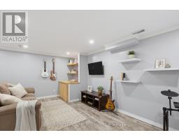 146 GOLFDALE CRESCENT - 29