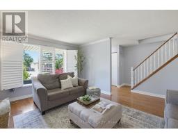 146 GOLFDALE CRESCENT - 9