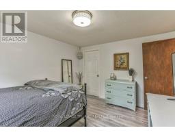 425 QUEEN STREET - 31