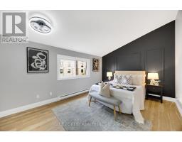 UNIT 6 - 40 FAIRFAX COURT - 28
