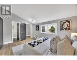 UNIT 6 - 40 FAIRFAX COURT - 31