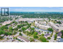 UNIT 6 - 40 FAIRFAX COURT - 5