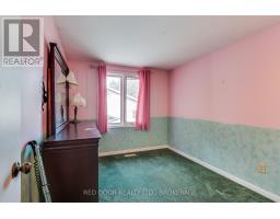 79 GREENBRIER CRESCENT - 24