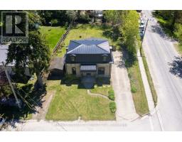 240 MAITLAND STREET - 21