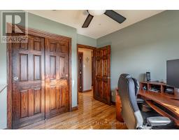 1054 CHIPPEWA DRIVE - 15