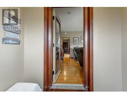 1054 CHIPPEWA DRIVE - 5