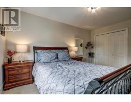 6919 RALEIGH BOULEVARD - 32