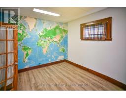 40 CARADOC STREET N - 13