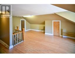 40 CARADOC STREET N - 32