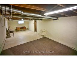 40 CARADOC STREET N - 35