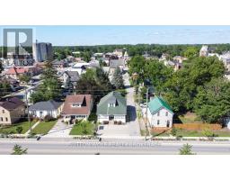 40 CARADOC STREET N - 40
