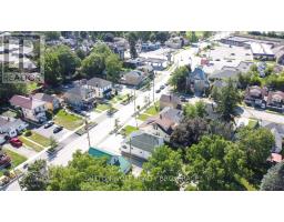40 CARADOC STREET N - 44