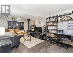 46 BELLROCK CRESCENT - 24
