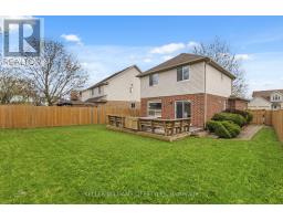 46 BELLROCK CRESCENT - 32